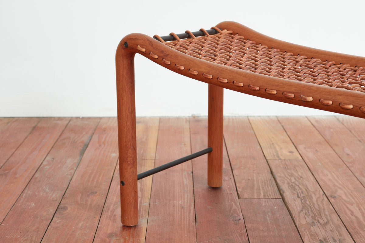 Ab Ovo Bench