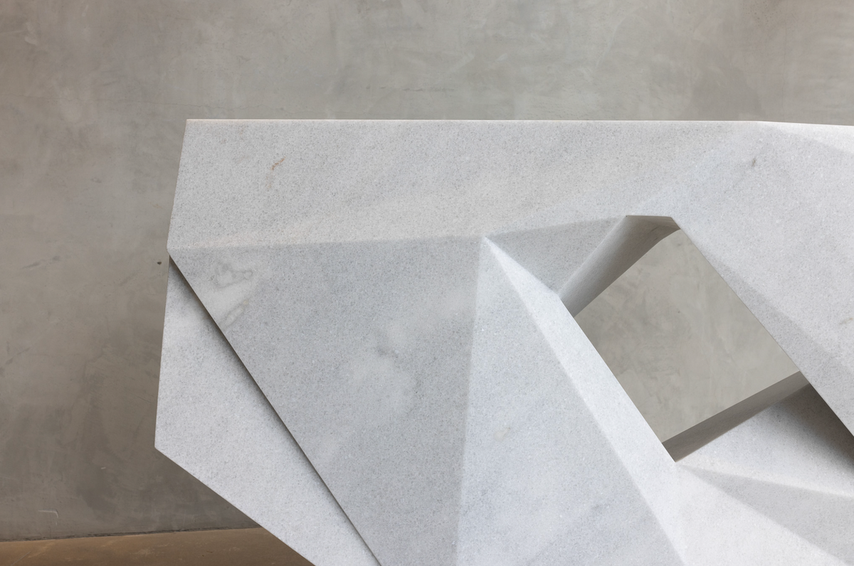 Drift Marble Console